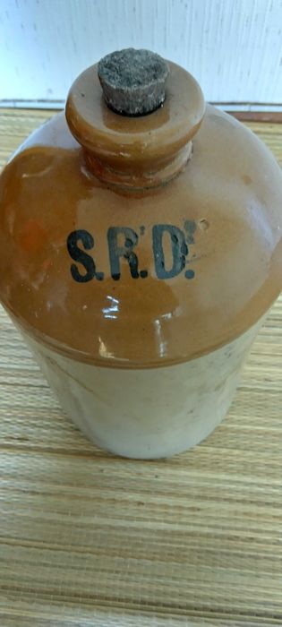 Керамична бутилка S.R.D. от Първата световна война