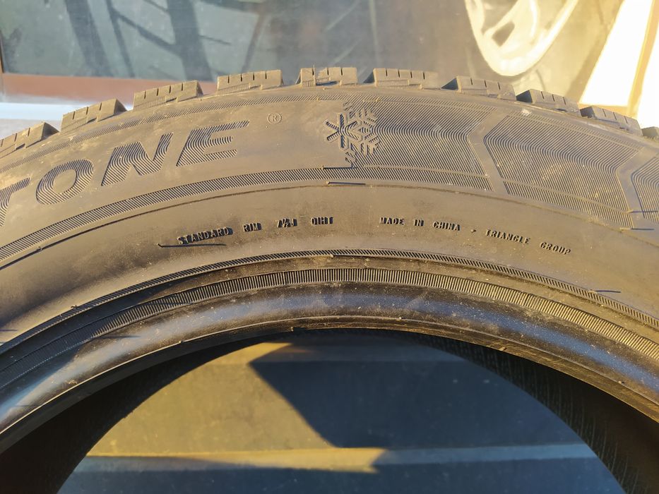 Valleystone 235/55R19 PL51