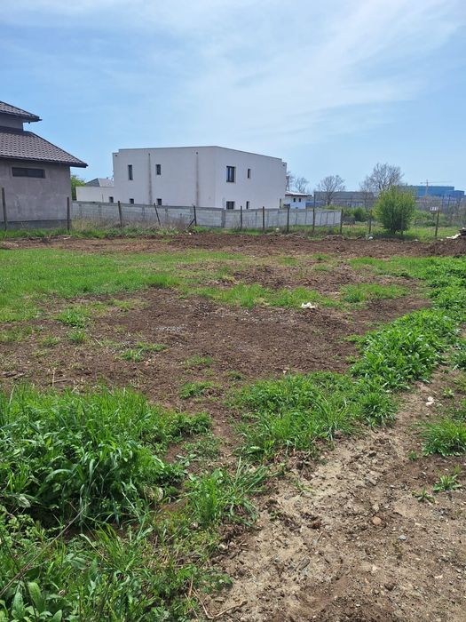 Teren de vânzare mangalia