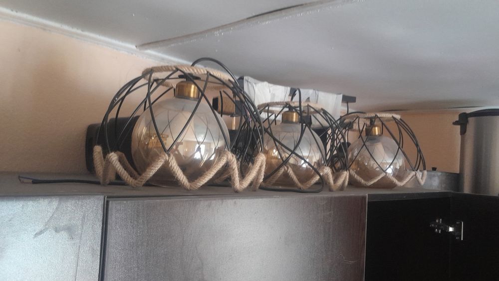 Люстра  для кафе и ресторанов