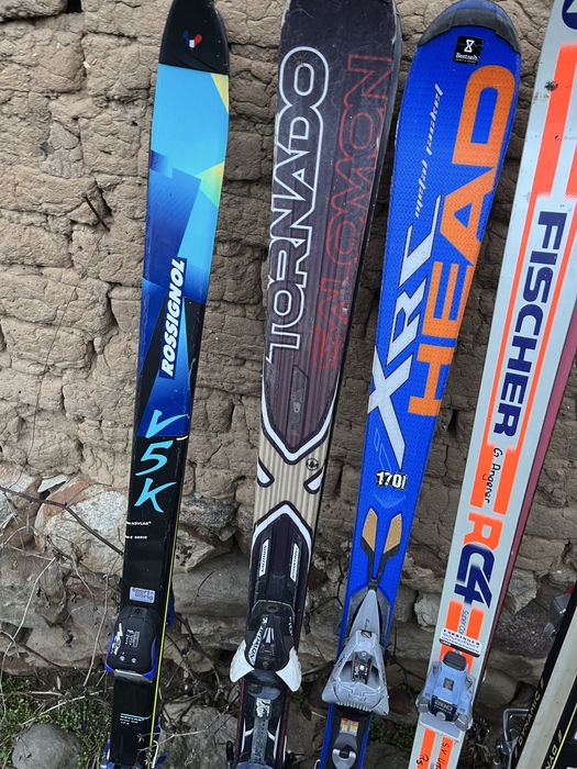 Продавам комплект ски