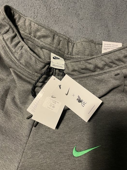 pantalon Nike tech originali S