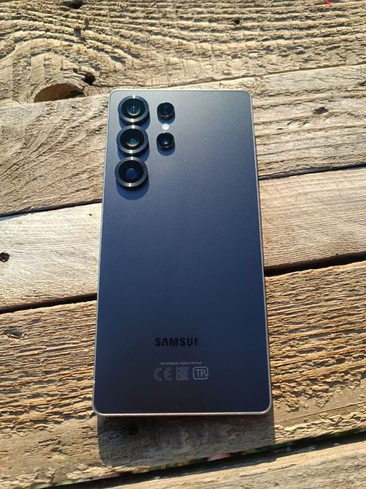 Samsung Galaxy S25 Ultra 12/256