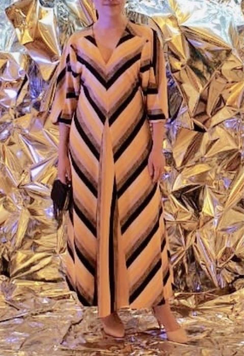 Платье вечернее