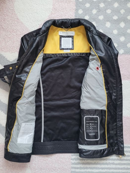 Geaca Geox primavara impecabila  S