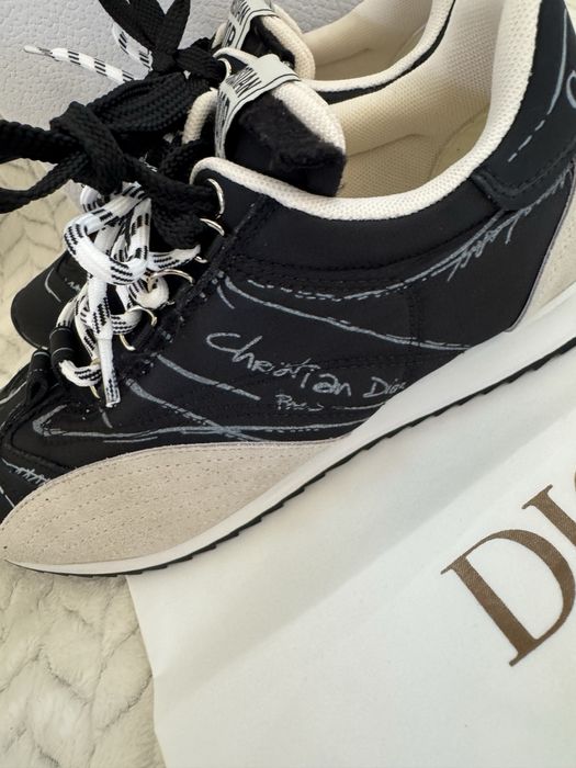 Дамски маратонки нови