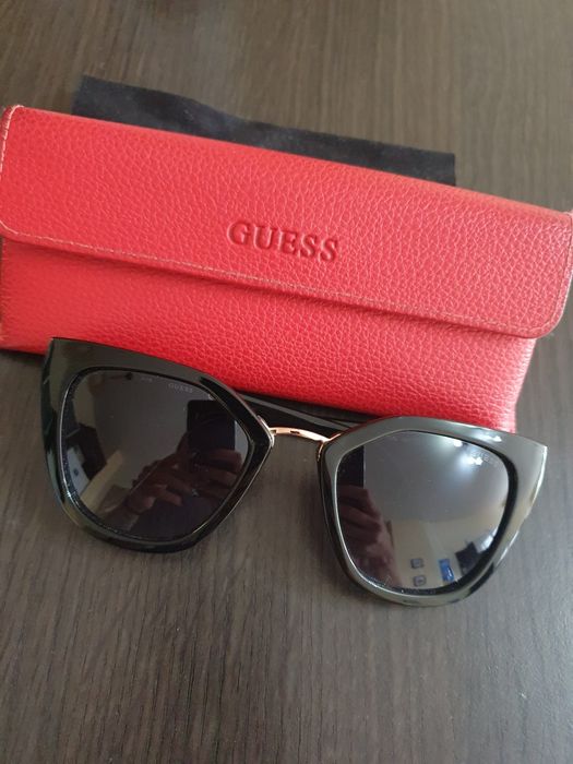 Слънчеви очила Guess