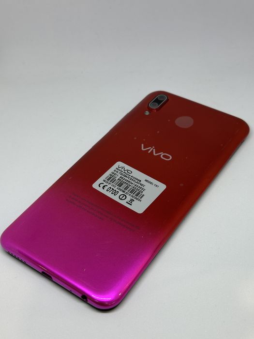 Смартфон Vivo Y93 Red