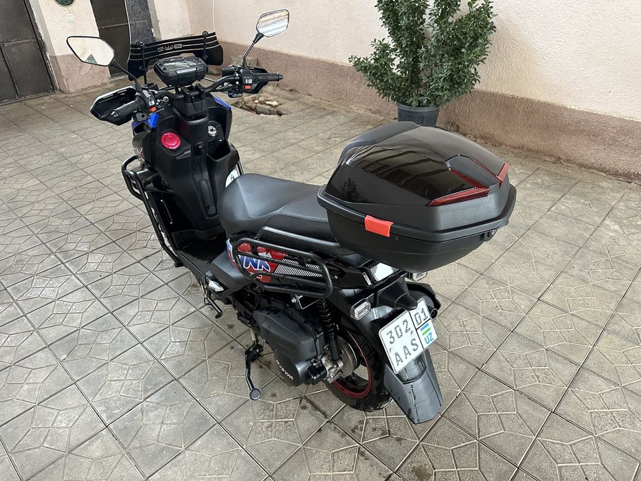 Скутер танк tank