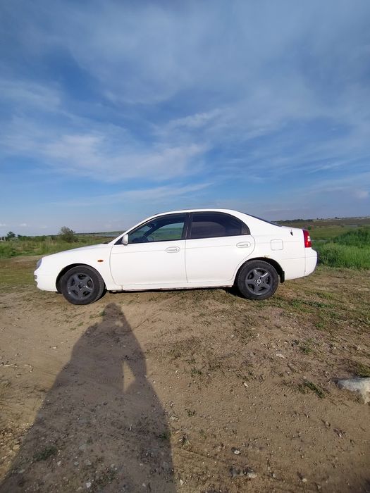 В продажу kia Shuma