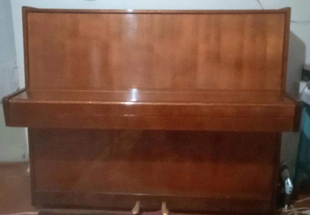 Продаётся пианино, в хорошем состоянии.Беларус.