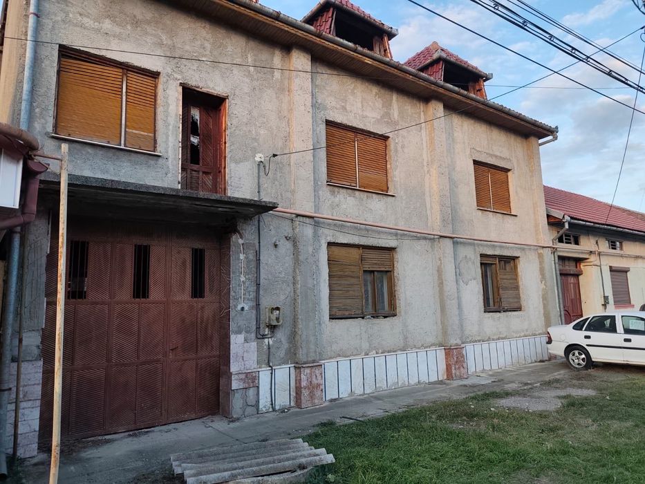 Vila de vânzare Caransebeș