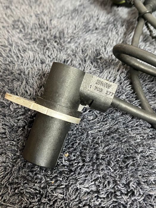 Датчик распредвала siemens BMW e39 M52