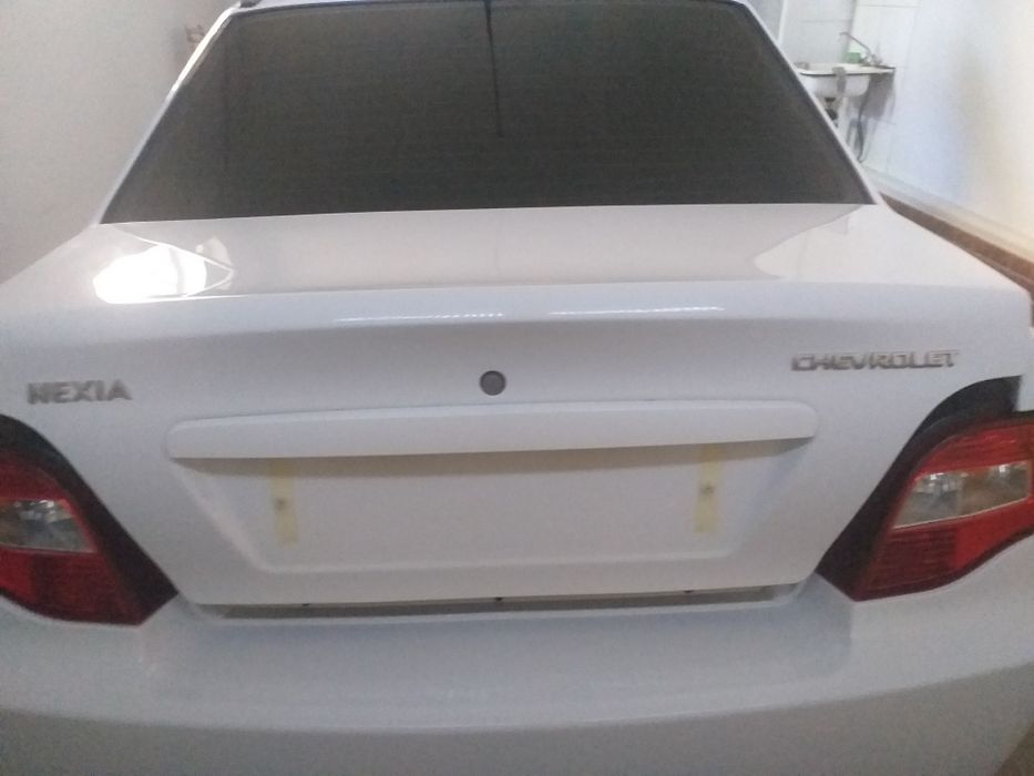 Nexia 2 сотилади