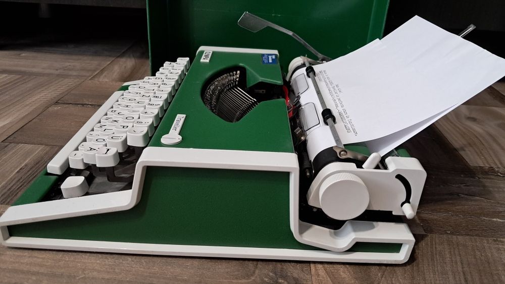 Mașină de scris Olympia