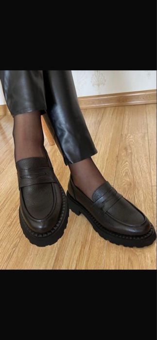 Продам лоферы 37р
