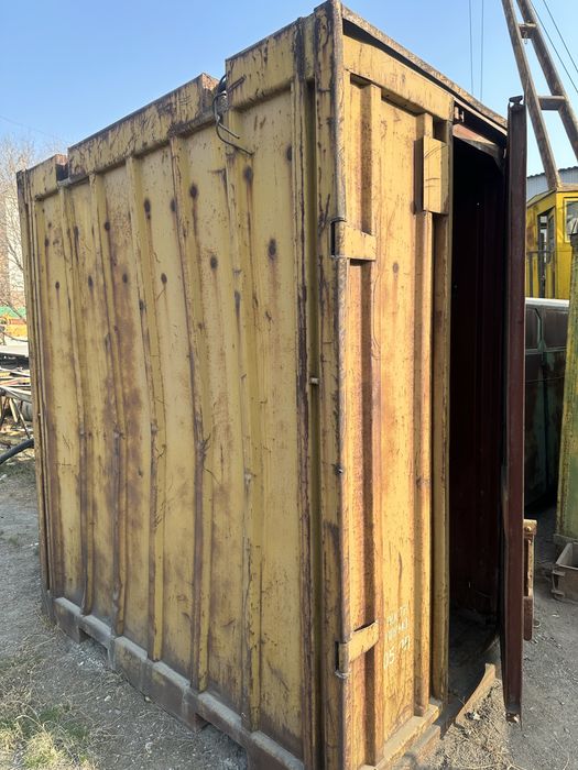 Грузовые контейнеры 3- тонновые