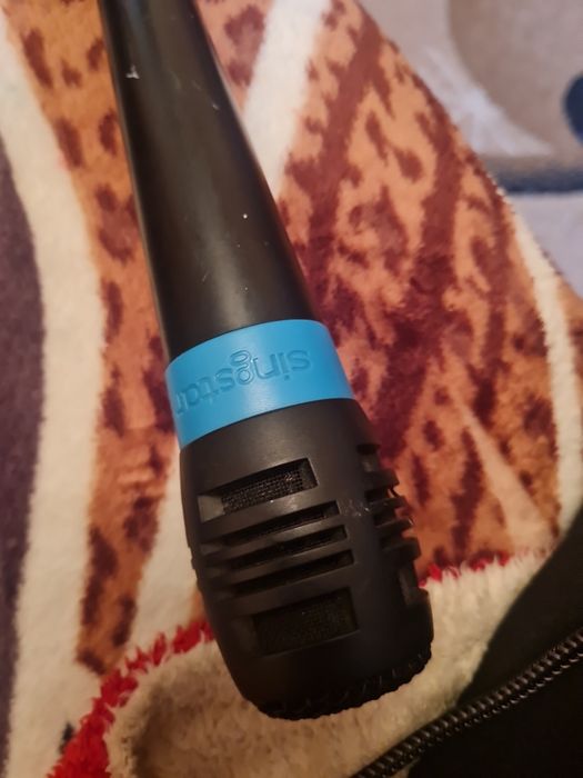 Se vând microfoane st bună