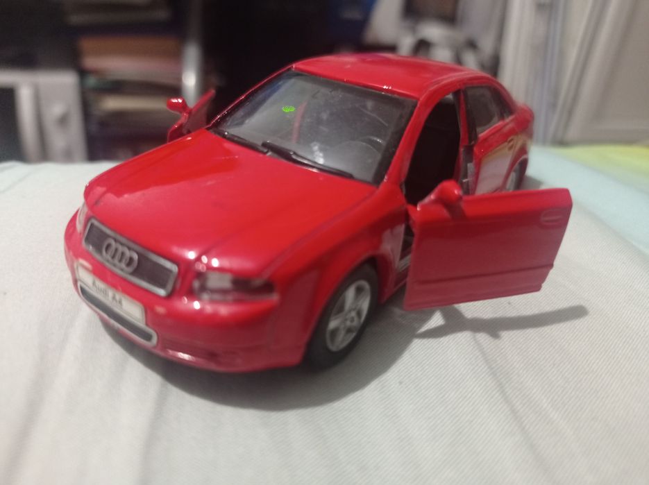 Продам машину машинки модельки