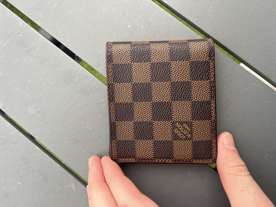 Louis Vuitton wallet NEW