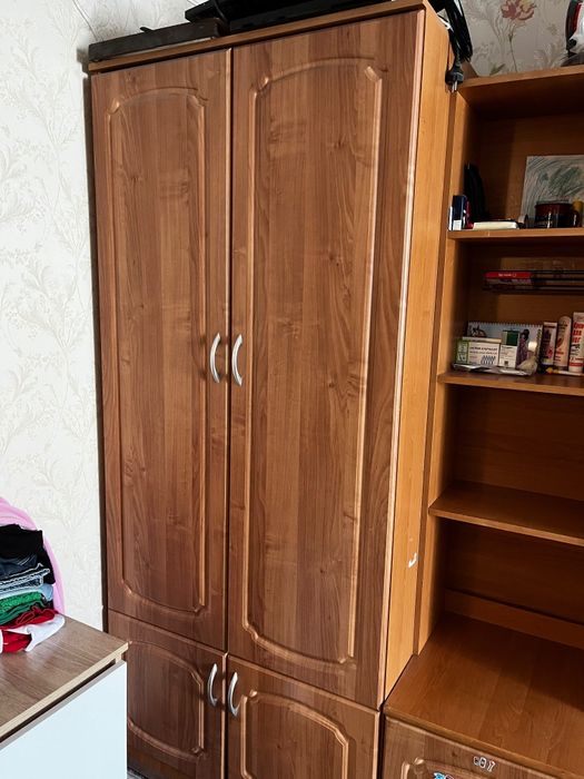 Стенка в гостиную