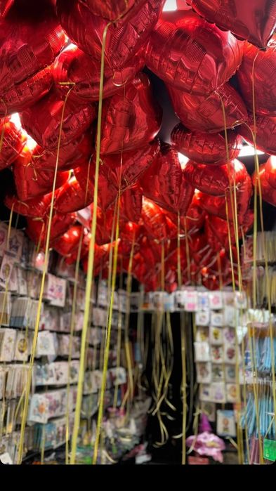 Buket babochka kapalakli gul, Vazdushniy Sharlar Uchar sharlar Geliviy