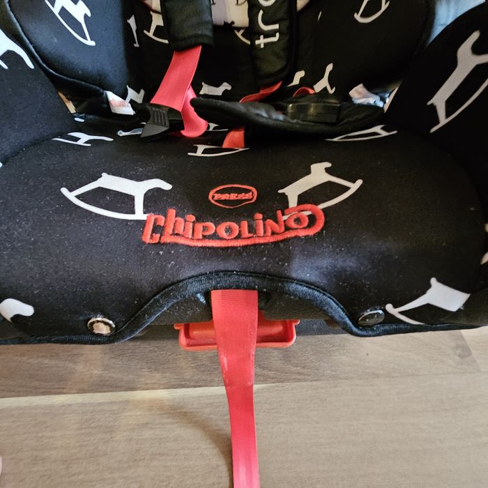 Детско столче за кола Chipolino