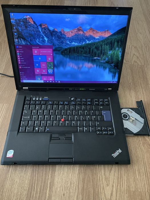 Laptop Lenovo ThinkPad,Display 15,6 led,Windows 10,4gb ram baterie ok
