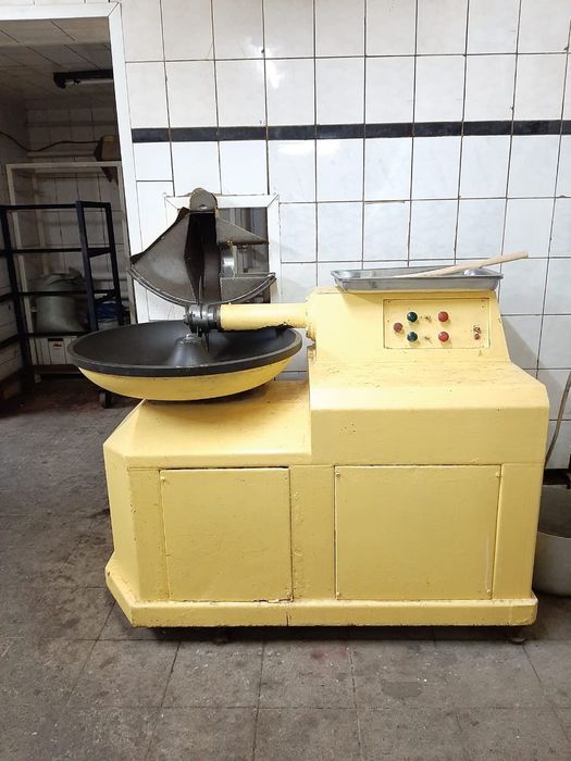 продам дом с колбасным цехом