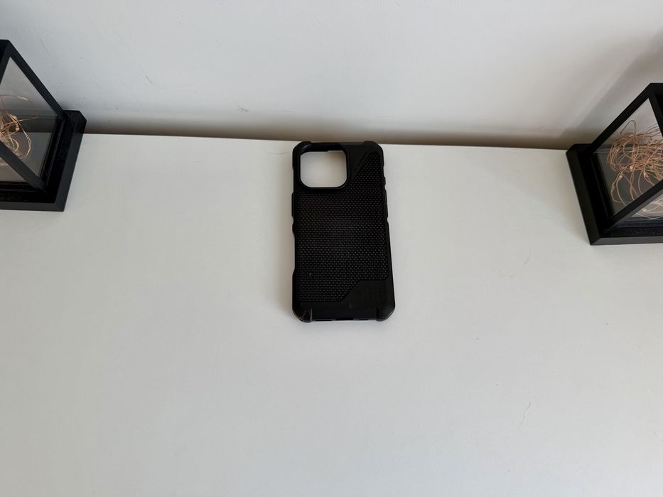 Калъф за iPhone 16 Pro