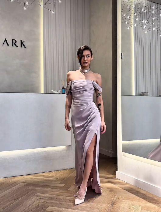 Продам вечернее платье от Embark.store.