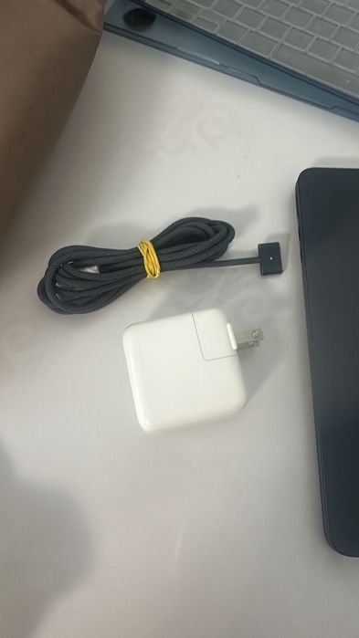 MacBook Air M3 2024 года