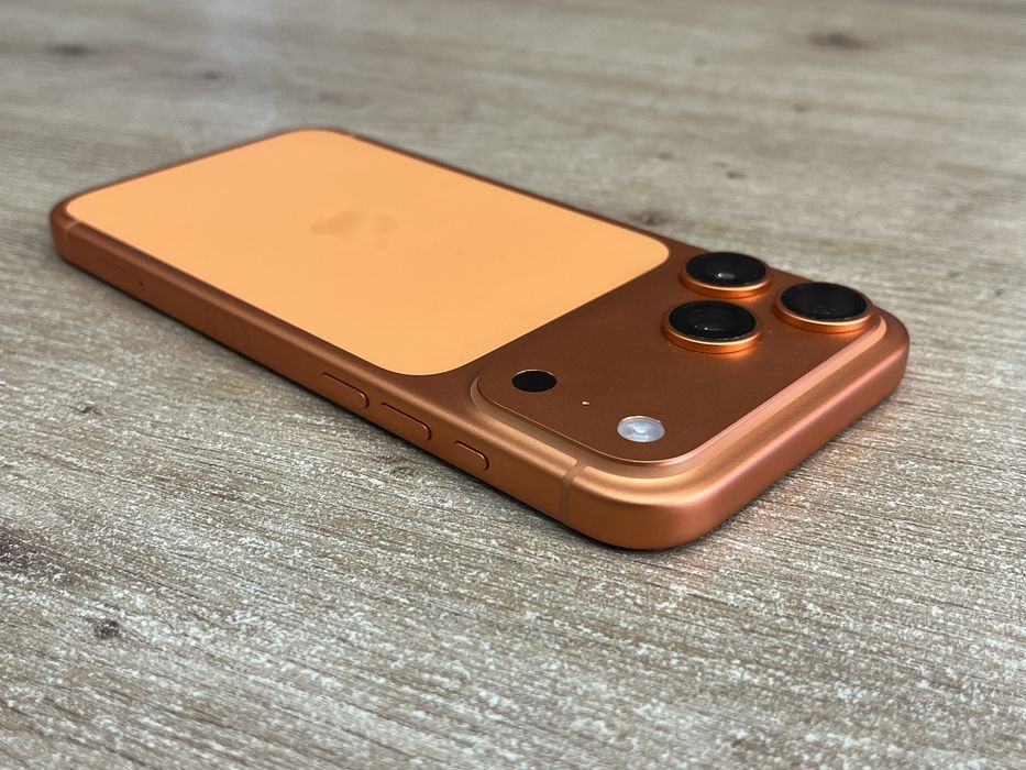 iPhone 17 Pro Max 256GB Перфектен Гаранция