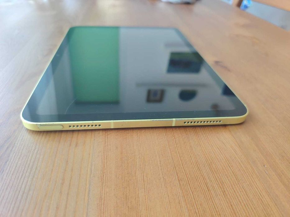 Apple iPad generația a 10-a (2022), 10,9", Wi-Fi + Cellular (5G)