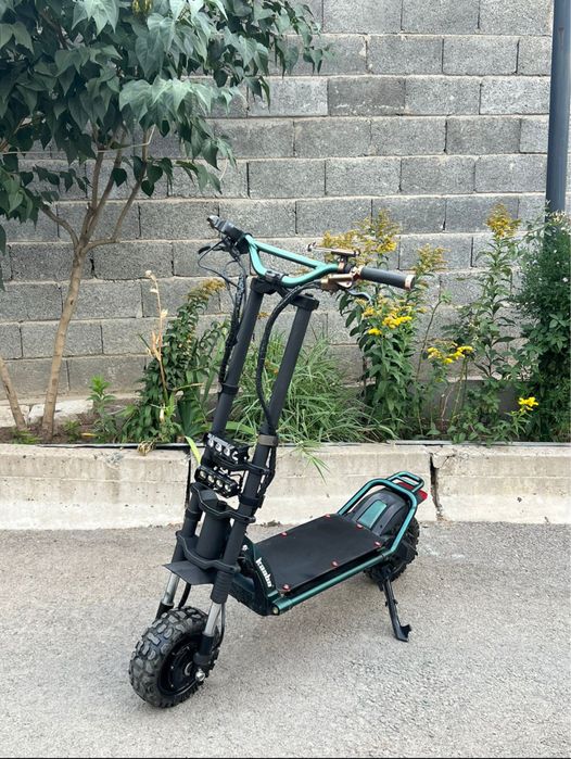 Kaabo wolf  warrior 11 plus электросамокат