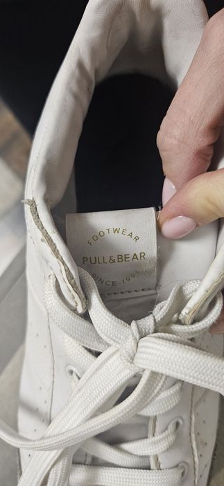 Кроссовки pull&bear 40
