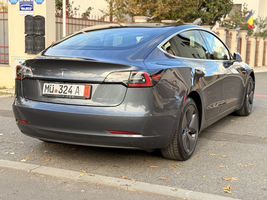 Model 3 LR TVA Deductibil - FSD platit 7500 euro
