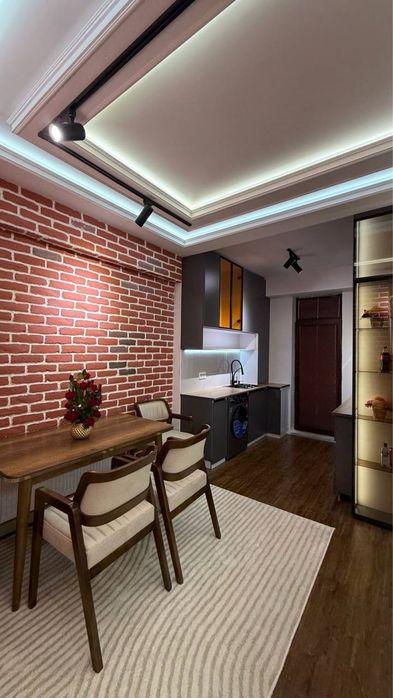 Продается 3 ком. Квартира площадью 68 кв.м. Адрес Травматология