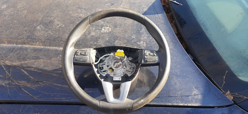 Волан за сеат леон 2011