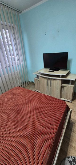 Vand apartament 3 camere