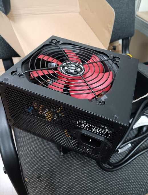 PC захранване Xilence Performance C XP600R6, 600 W пикова мощност, ATX