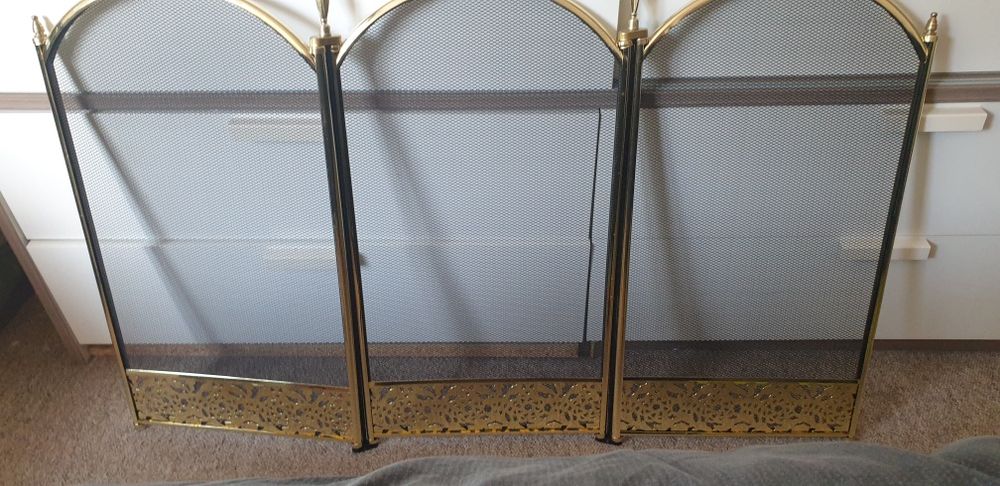 Șemineu gard de foc