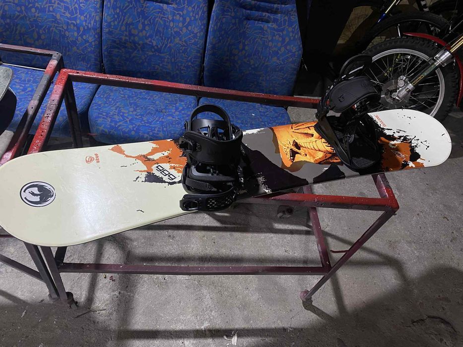 Сноуборд дъска + АПАРАТИ