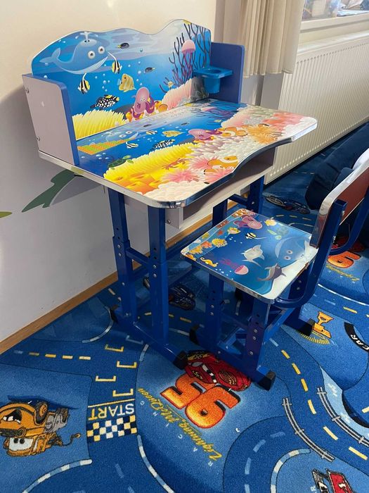 Set birou copii AJUSTABIL cu scaun, metal si MDF imprimat, Albastru