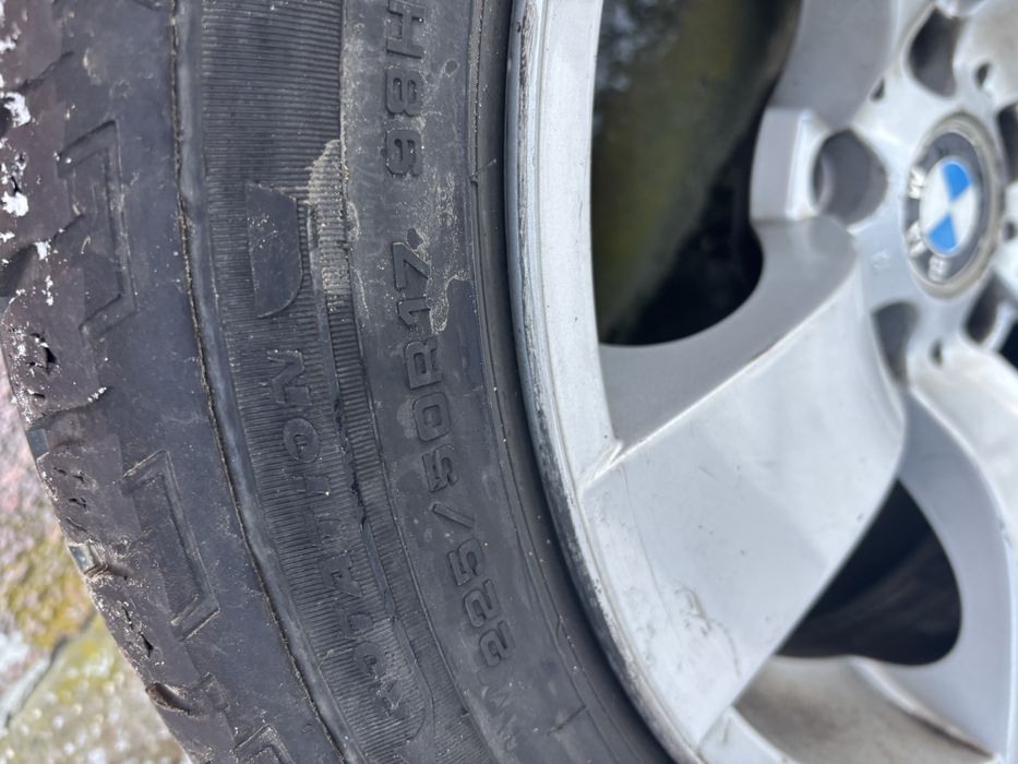 Jante pe 17 cu cauciucuri de.iarna 225/50/r17