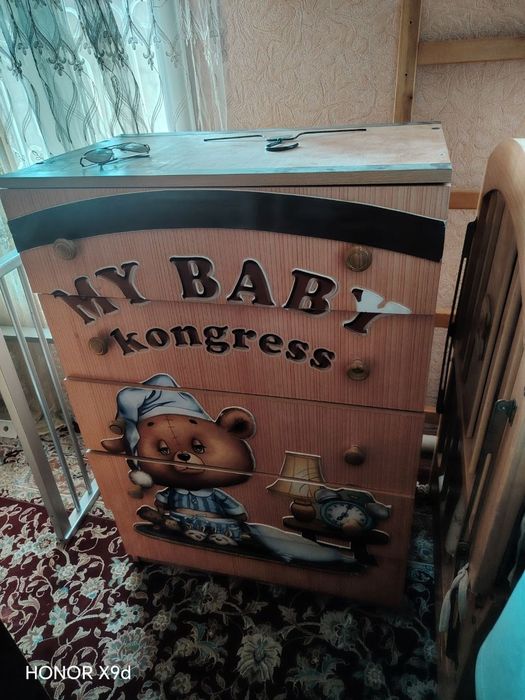 Продаётся детский мебель