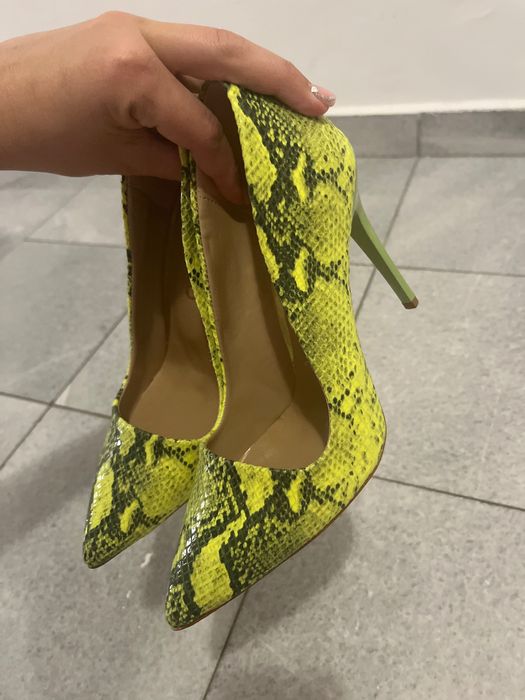 Дамски обувки висок ток