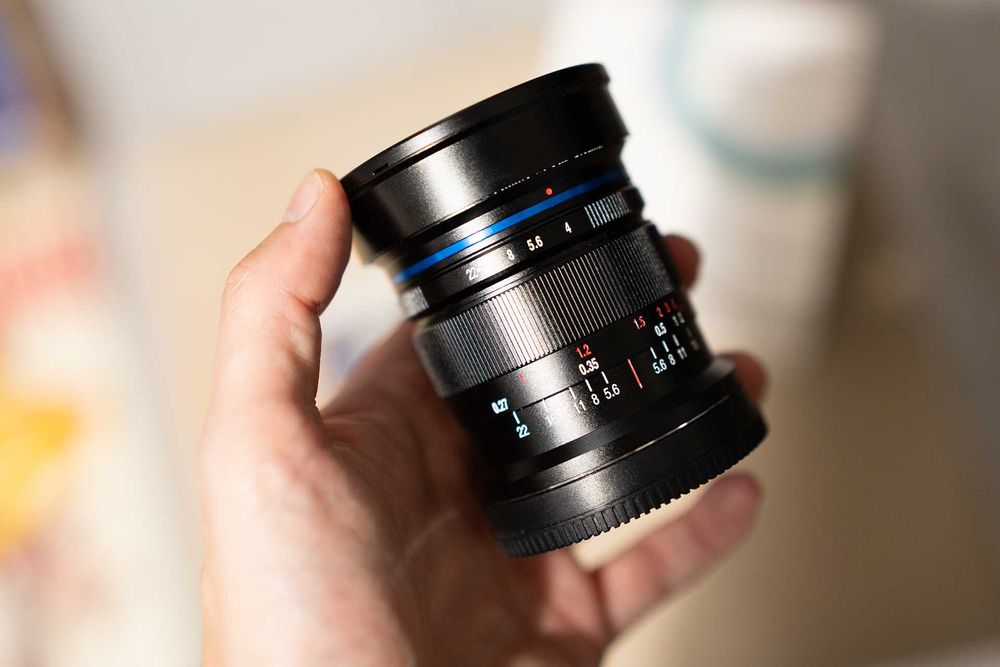 обектив Laowa 14mm f/4 FF RL Zero-D за Sony E (FE)