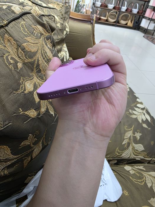 IPhone 16  90% 128 gb