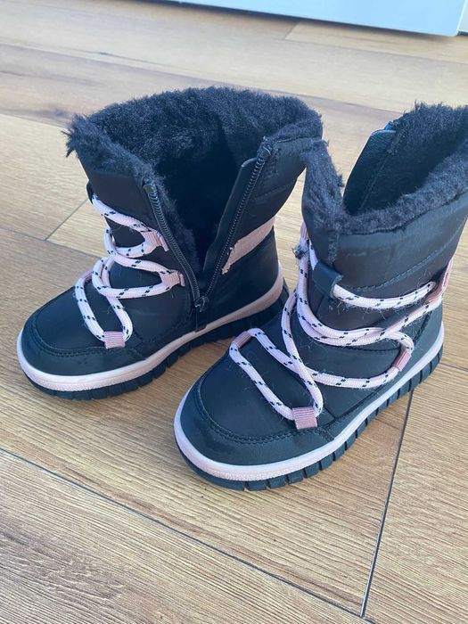 Ghete impermeabile îmblănite, cu șiret, marimea 24/25 RESERVED